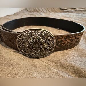 Guess Brown Leather Belt with Ornate Filigree Oval Buckle